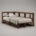 Letto matrimoniale in legno marrone noce con rete a doghe e ripiani perimetrali, materasso 160 × 200 cm, 240 × 220 × 110 cm