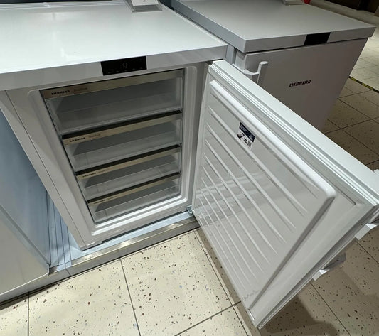 Liebherr Congelatore, 107 L, vano congelatore, freezer verticale, bianco, SmartFrost 107L Pure D, 4 Cassetti, Reversibile